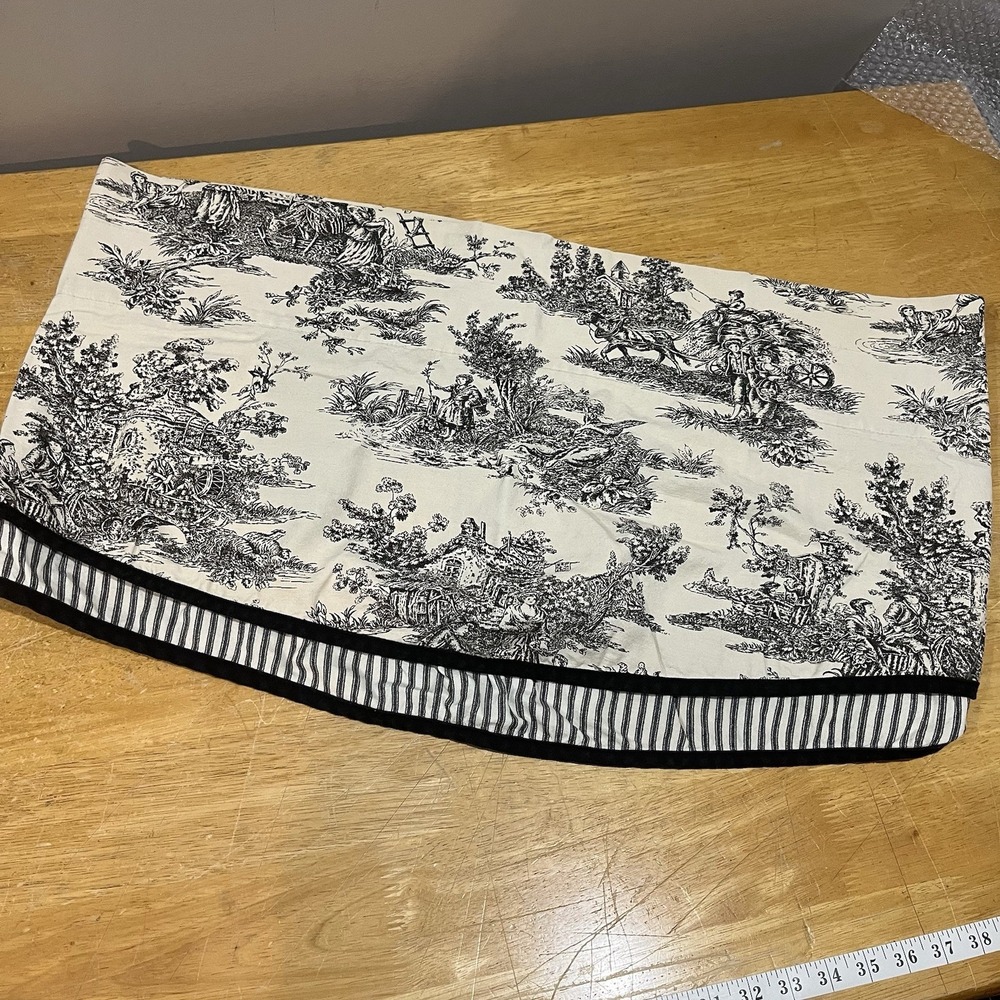 Waverly Garden Room Double‎ Layer Ascot Valance Wellington Toile Black 58x19"